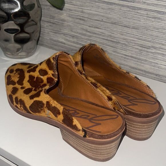 Zodiac | Leather or Hair Calf Slip-On Mules - Picture 3 of 4